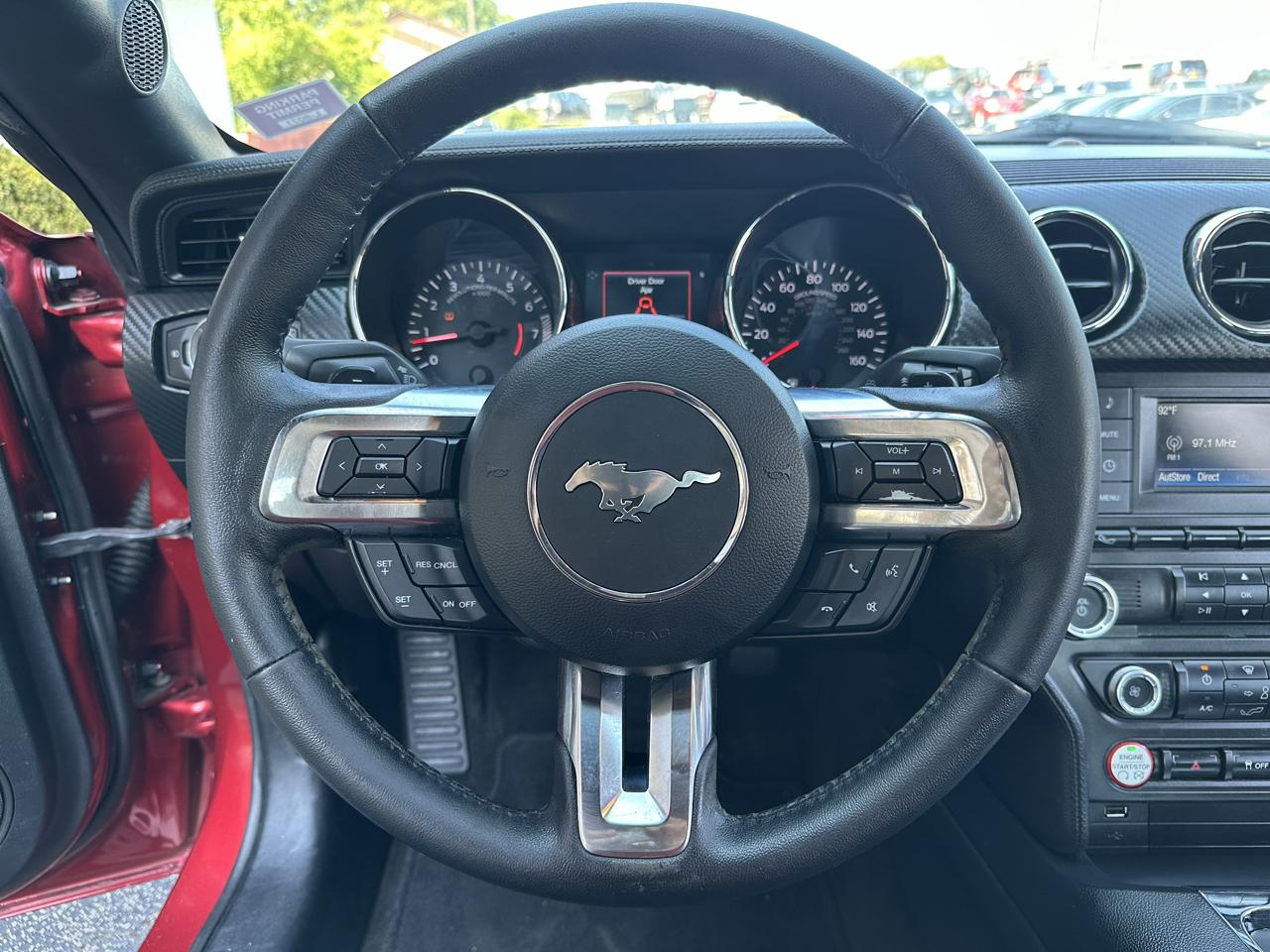 Ford Mustang 2dr Fastback V6 2016