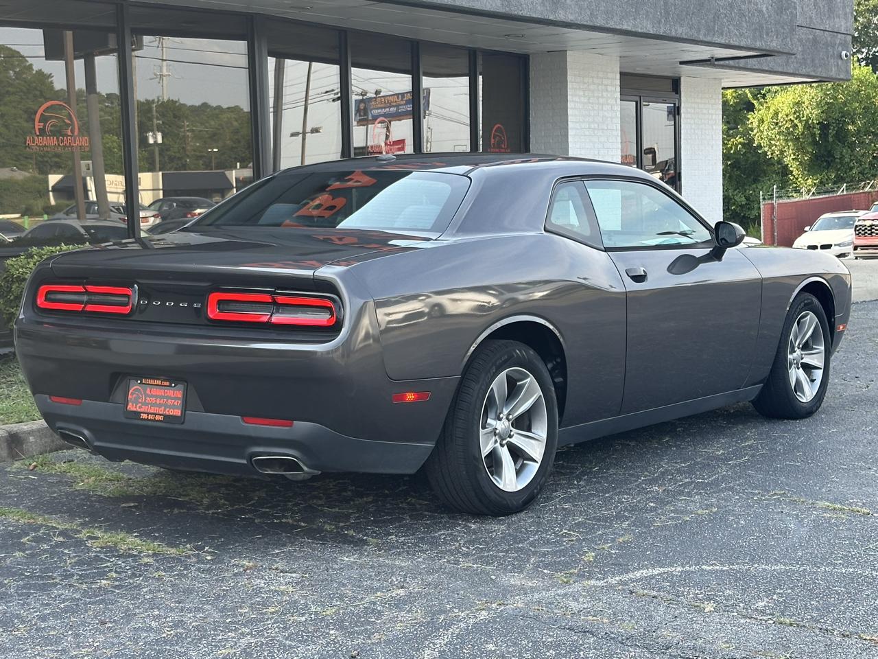 Dodge Challenger 2dr Cpe SXT 2016