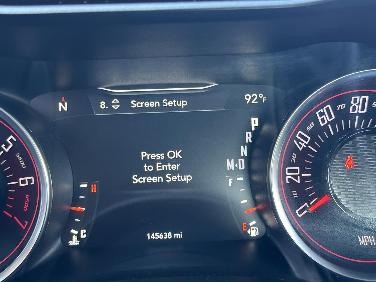 Dodge Challenger 2dr Cpe SXT 2016