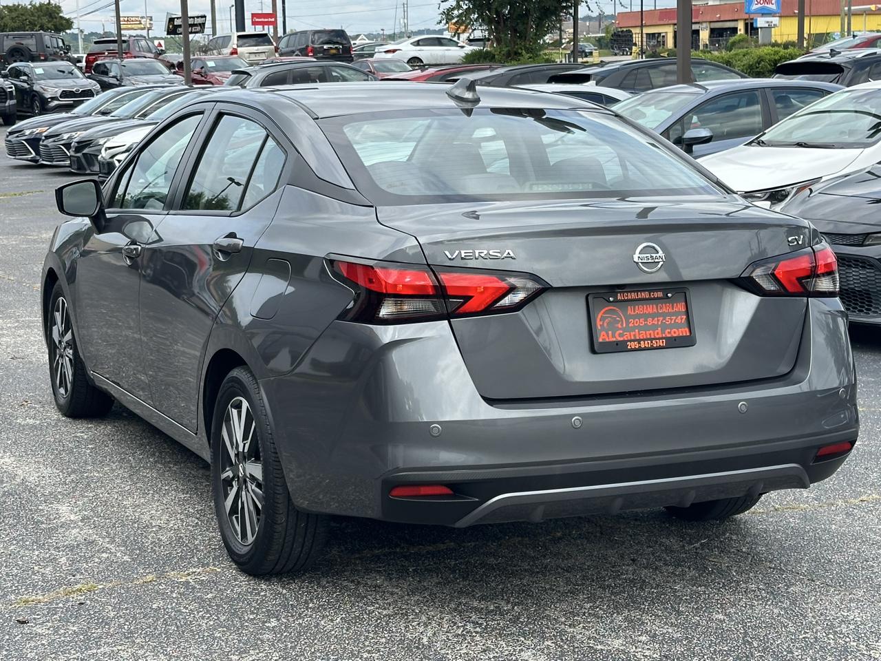Nissan Versa SV CVT 2022