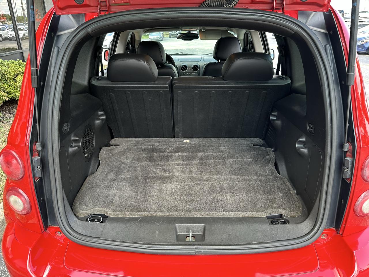 Chevrolet HHR FWD 4dr LT w/2LT 2011