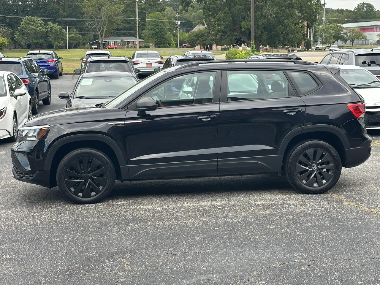 Volkswagen Taos S FWD 2024