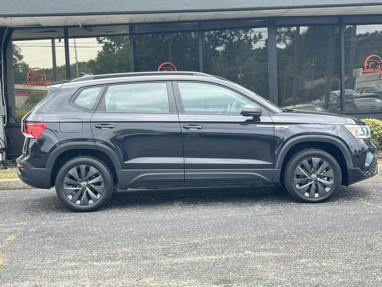 Volkswagen Taos S FWD 2024