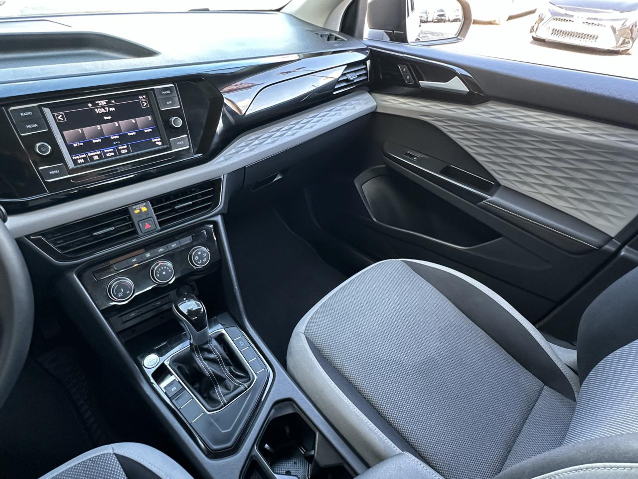 Volkswagen Taos S FWD 2024
