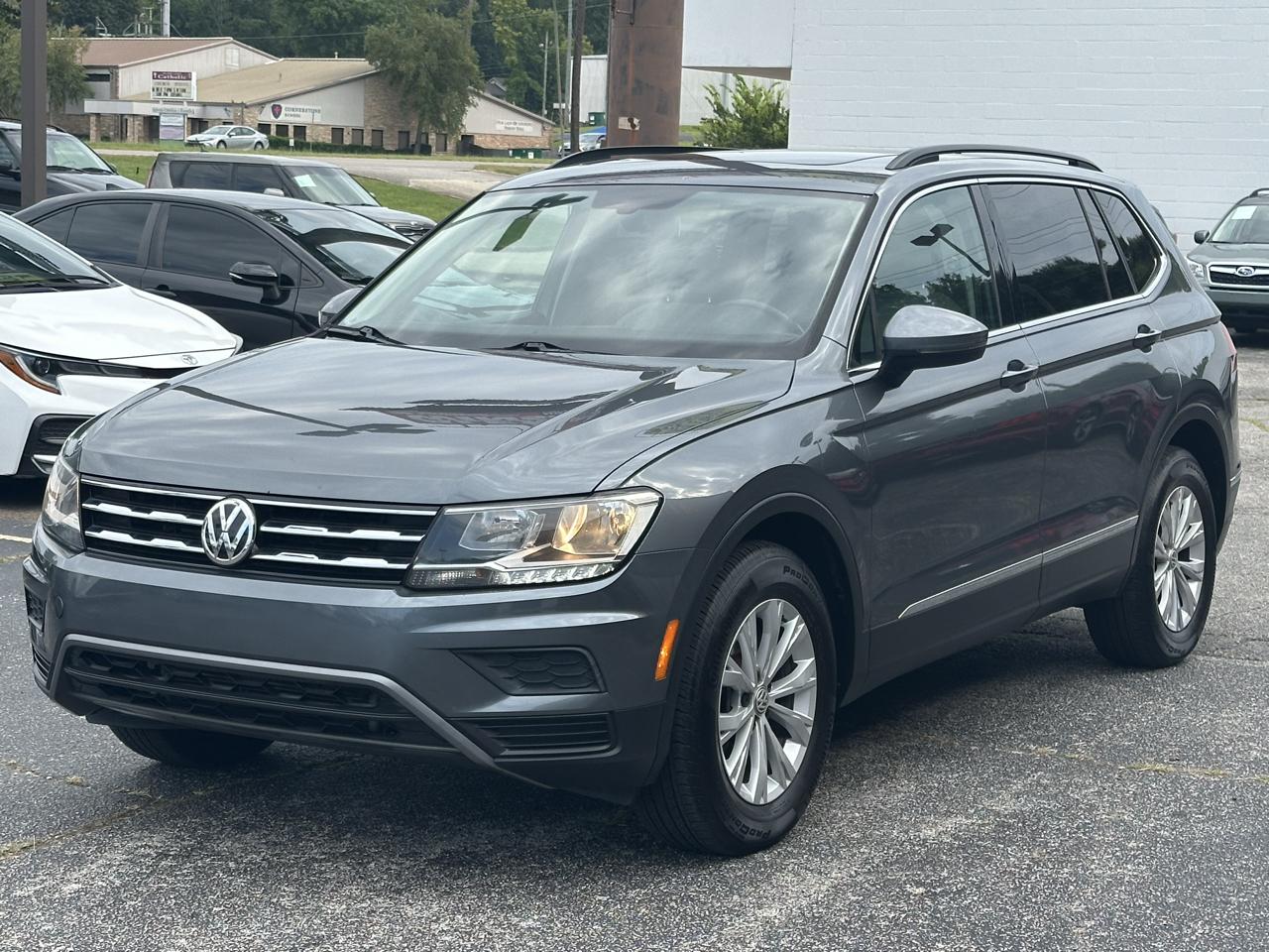 Volkswagen Tiguan 2.0T SEL FWD 2018