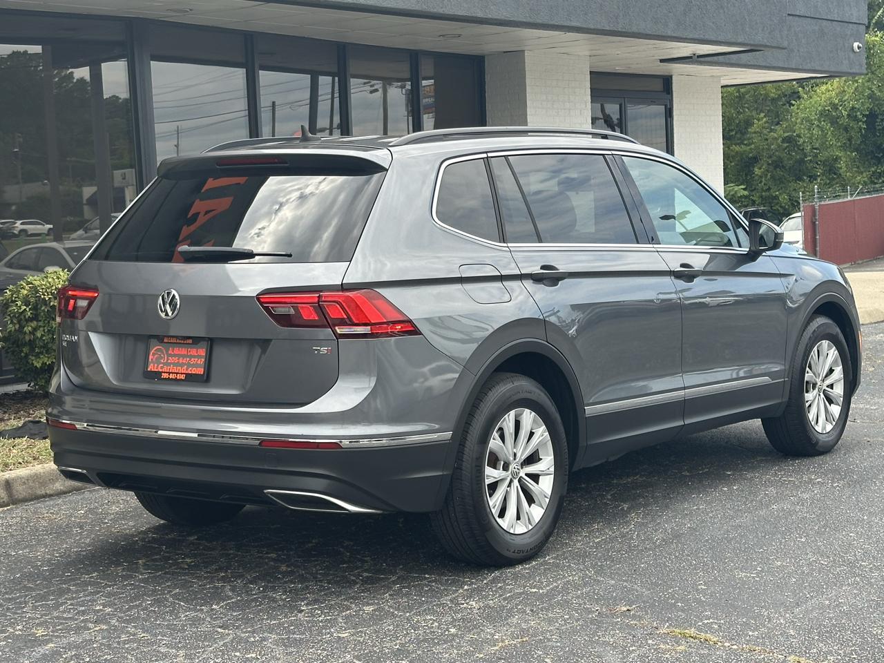 Volkswagen Tiguan 2.0T SEL FWD 2018