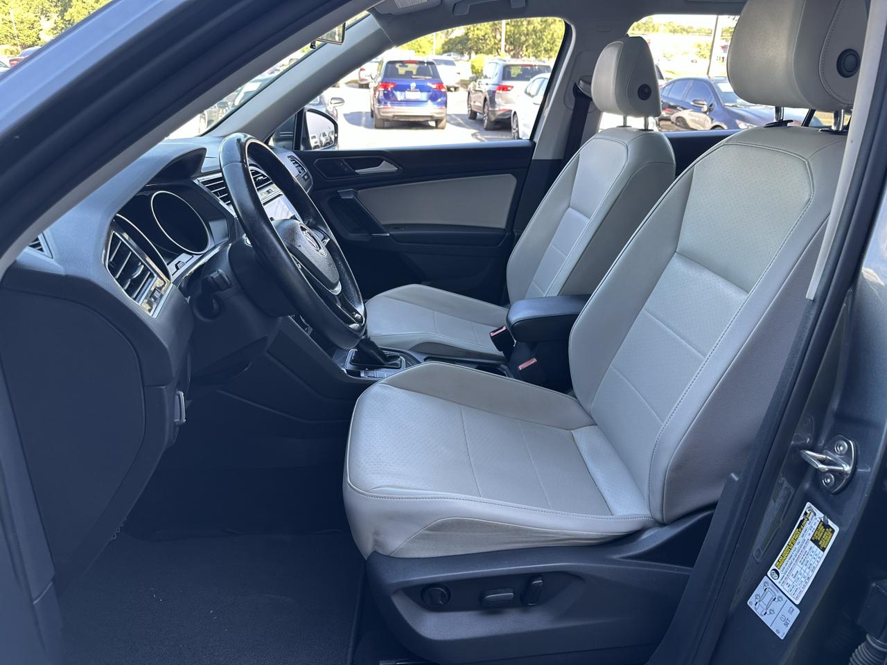 Volkswagen Tiguan 2.0T SEL FWD 2018