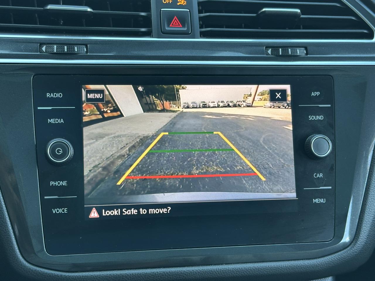 Volkswagen Tiguan 2.0T SEL FWD 2018