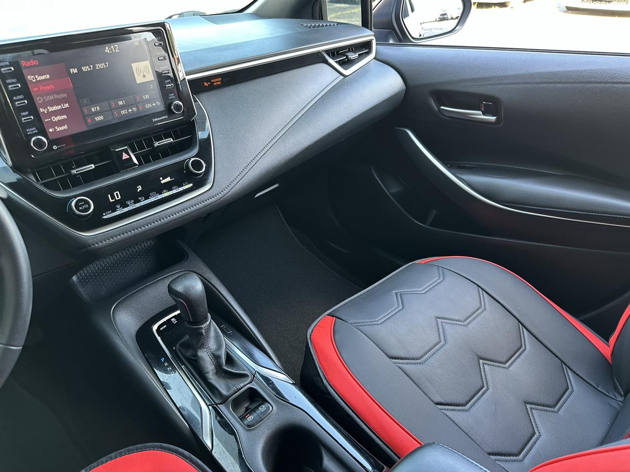 Toyota Corolla SE CVT (Natl) 2021