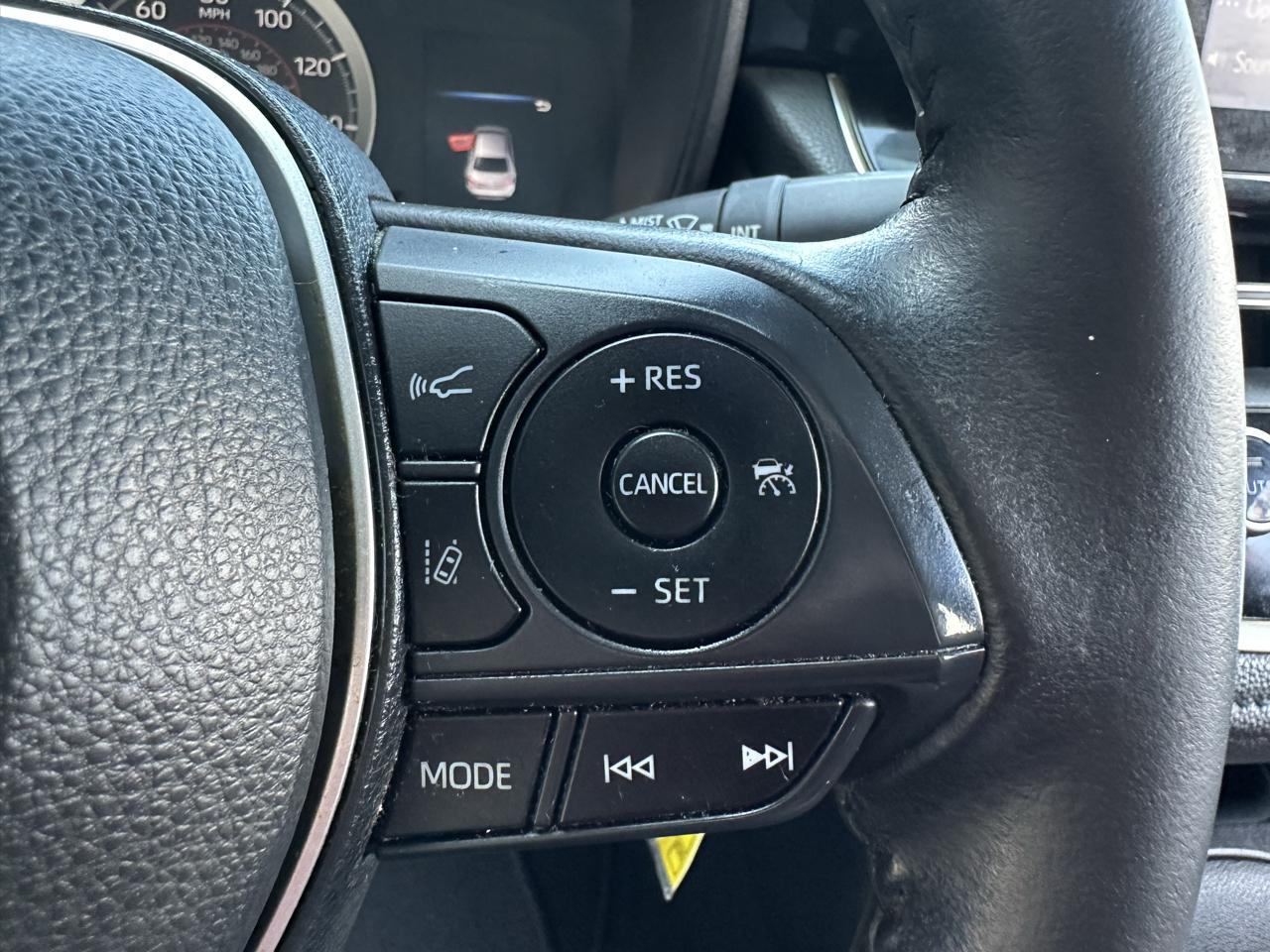 Toyota Corolla SE CVT (Natl) 2021
