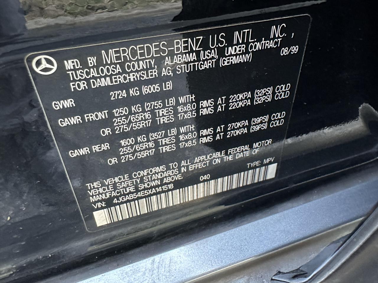 Mercedes-Benz M-Class 4dr AWD 3.2L 1999