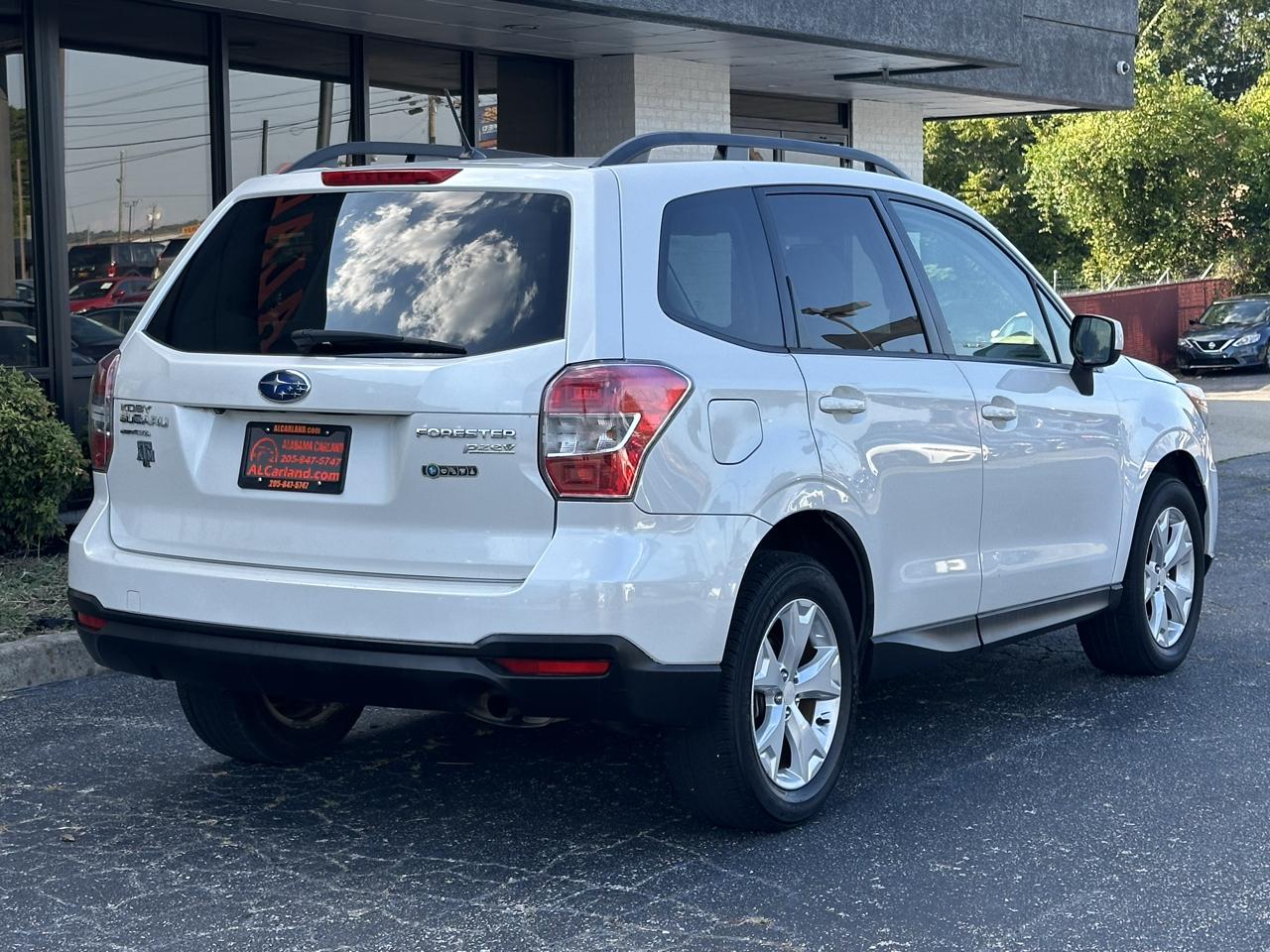 Subaru Forester 4dr CVT 2.5i Premium PZEV 2015