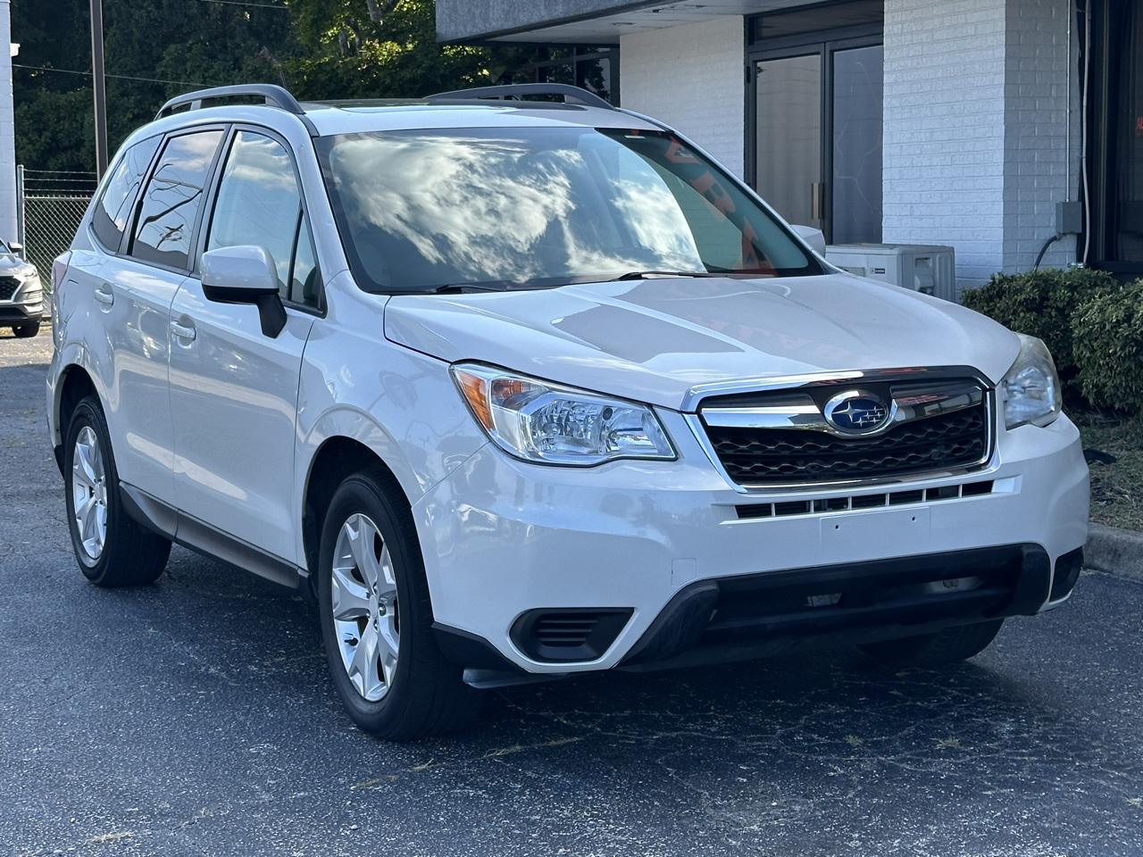 Subaru Forester 4dr CVT 2.5i Premium PZEV 2015