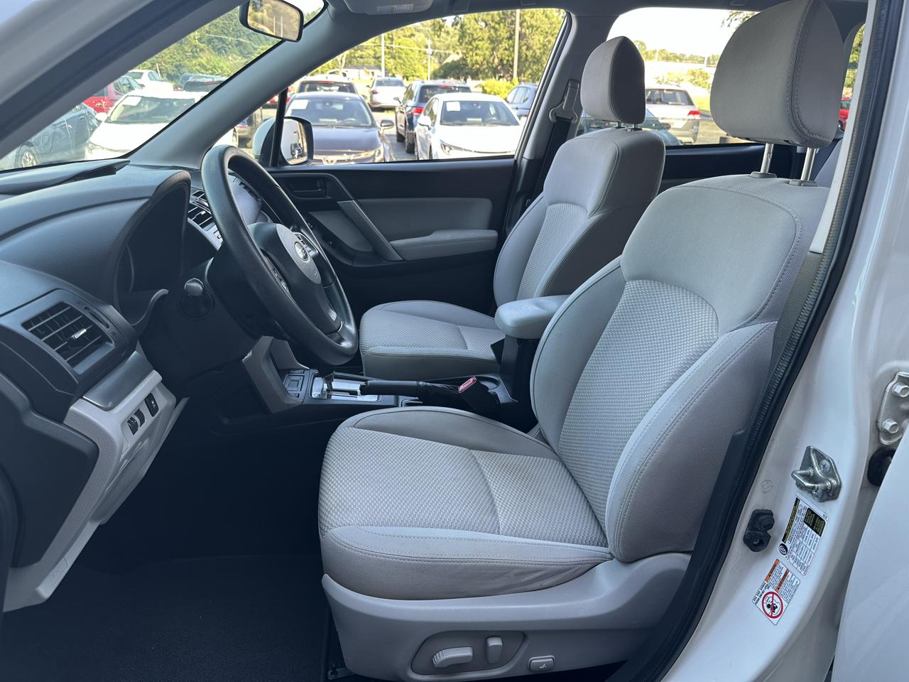 Subaru Forester 4dr CVT 2.5i Premium PZEV 2015