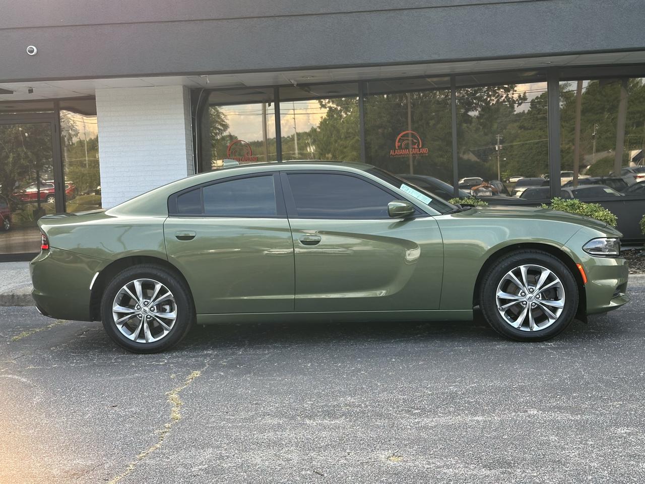 Dodge Charger SXT AWD 2022