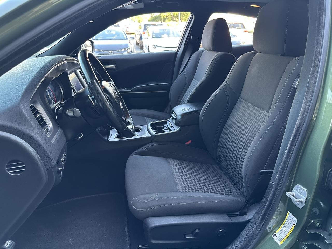 Dodge Charger SXT AWD 2022