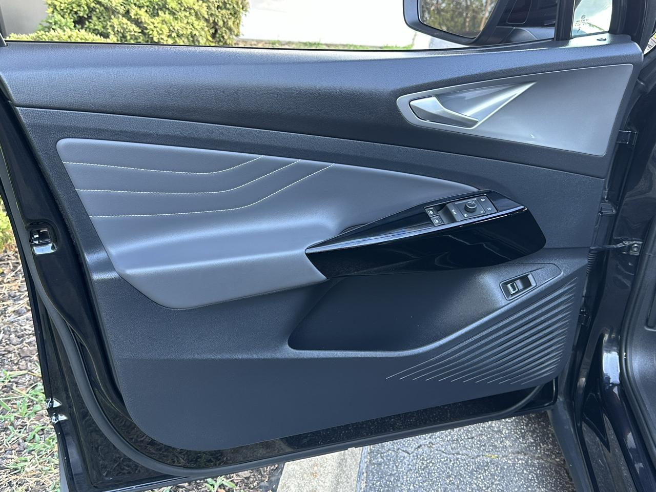 Volkswagen ID.4 S RWD w/SK On Battery 2023