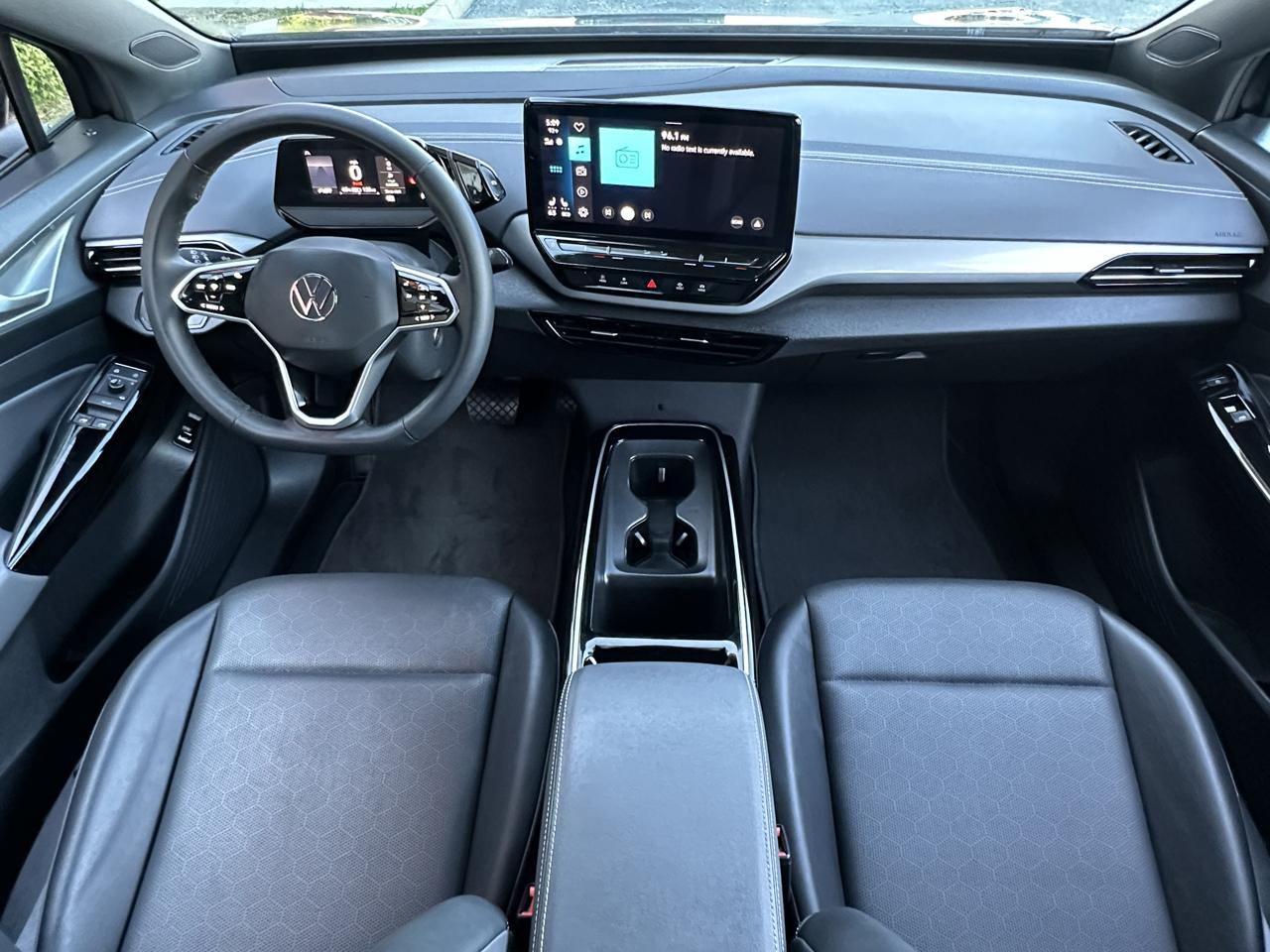 Volkswagen ID.4 Pro S AWD w/SK On Battery 2023