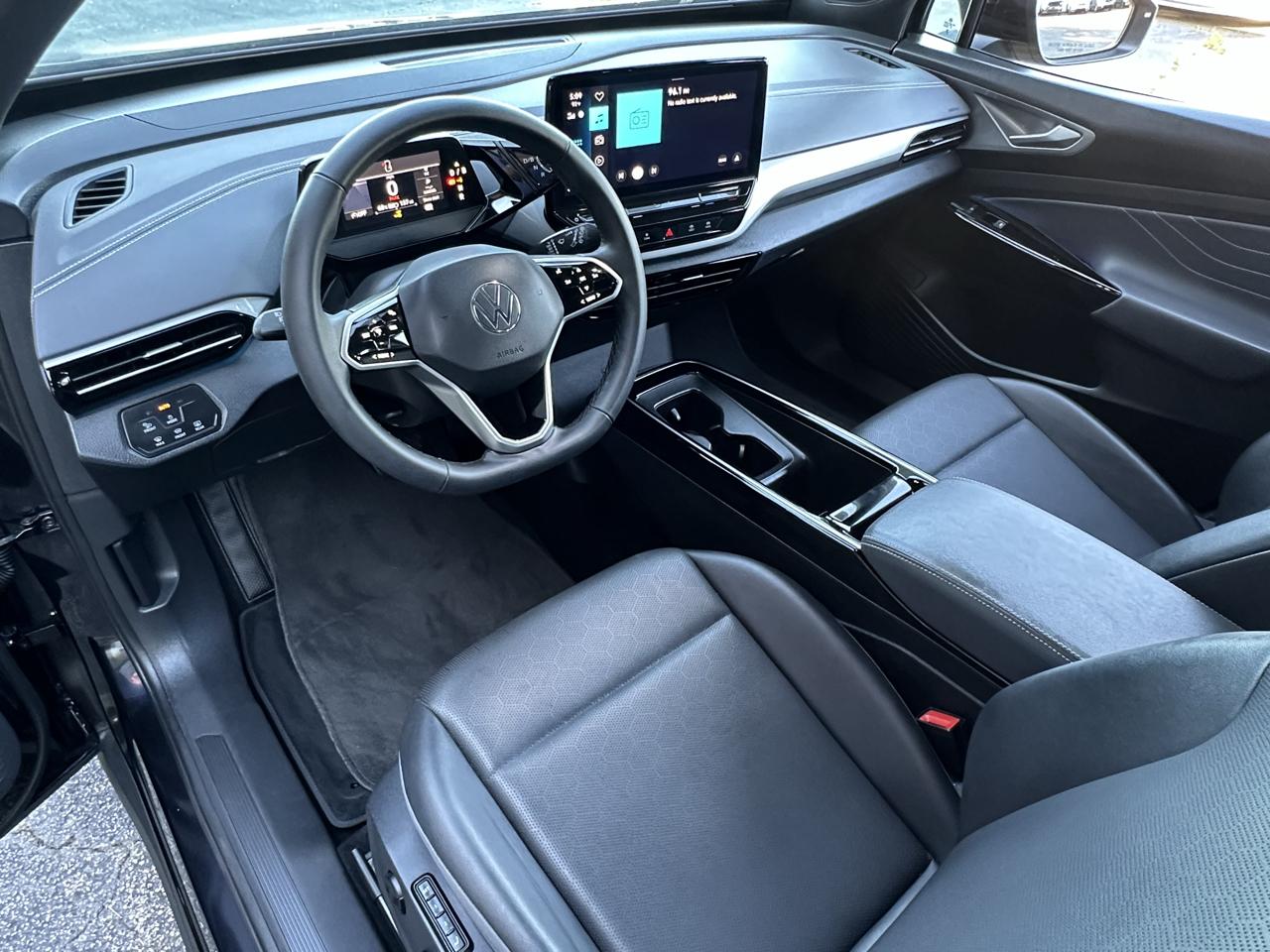 Volkswagen ID.4 Pro S AWD w/SK On Battery 2023