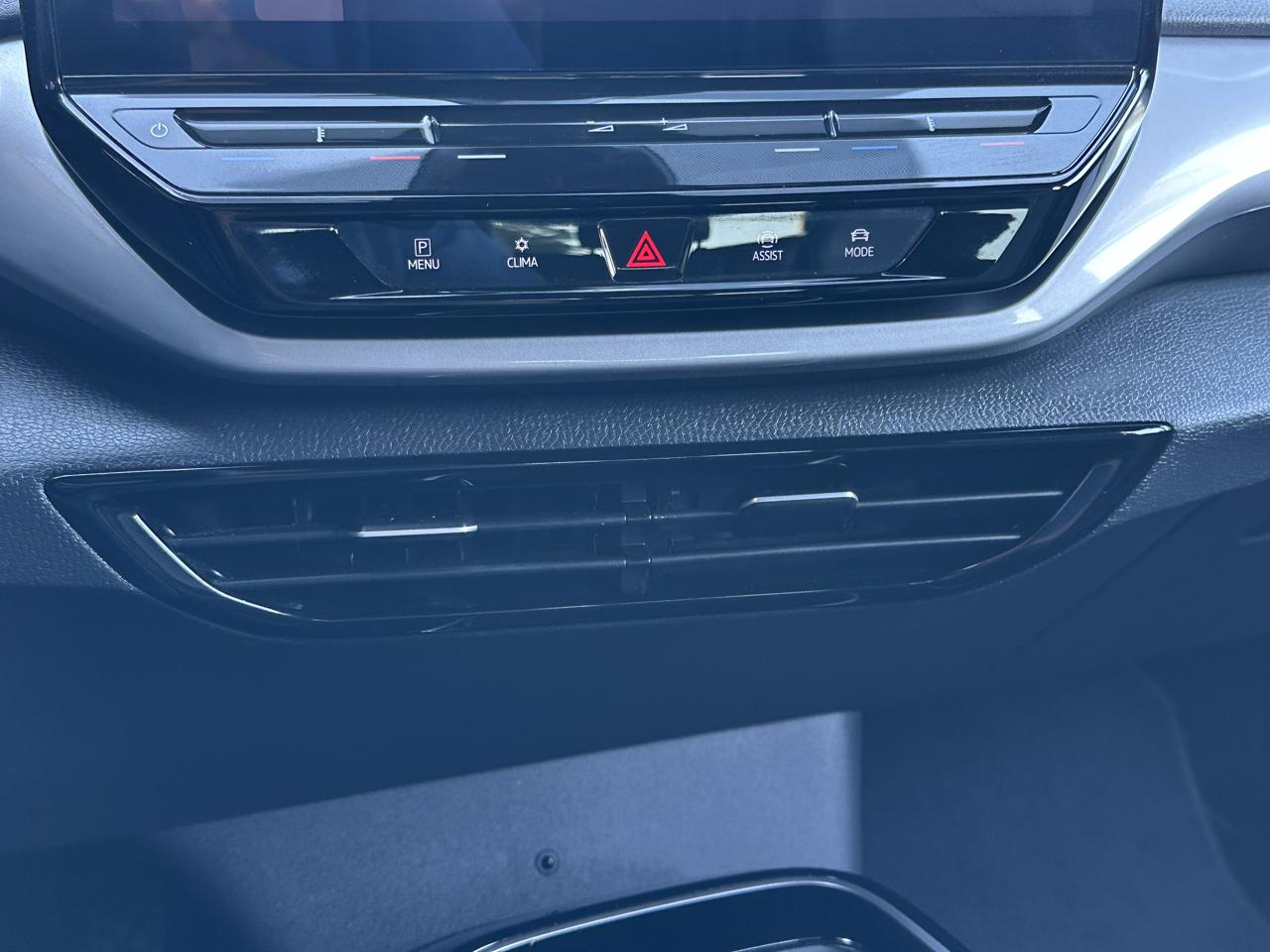 Volkswagen ID.4 Pro S AWD w/SK On Battery 2023