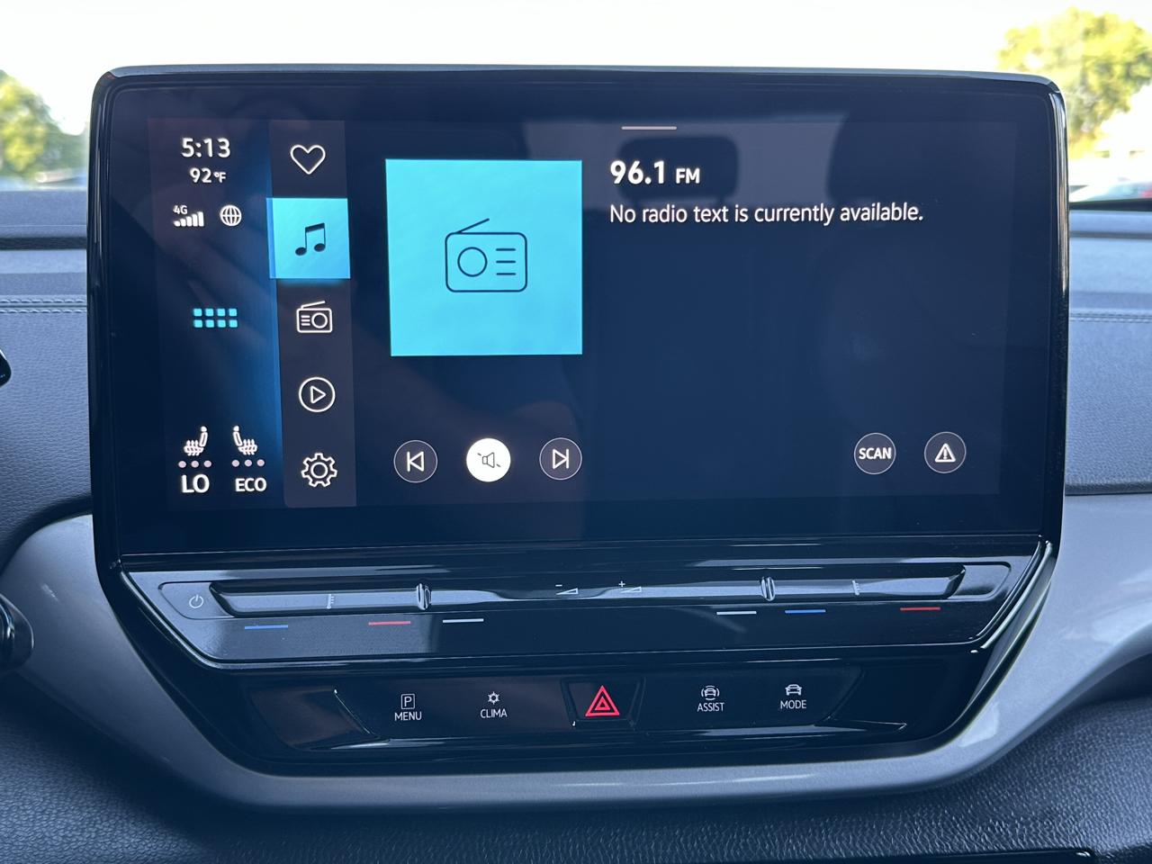 Volkswagen ID.4 Pro S AWD w/SK On Battery 2023