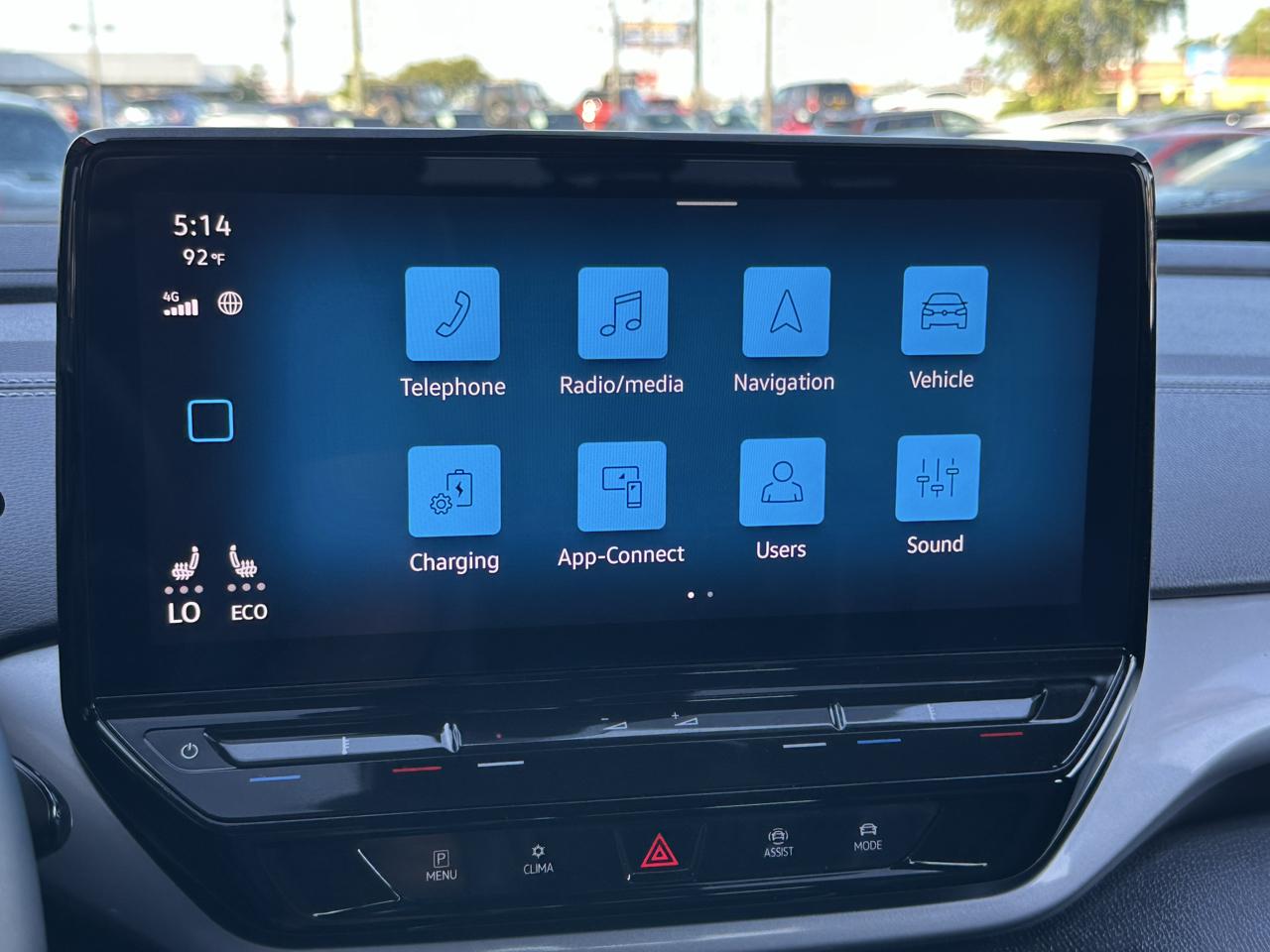Volkswagen ID.4 Pro S AWD w/SK On Battery 2023