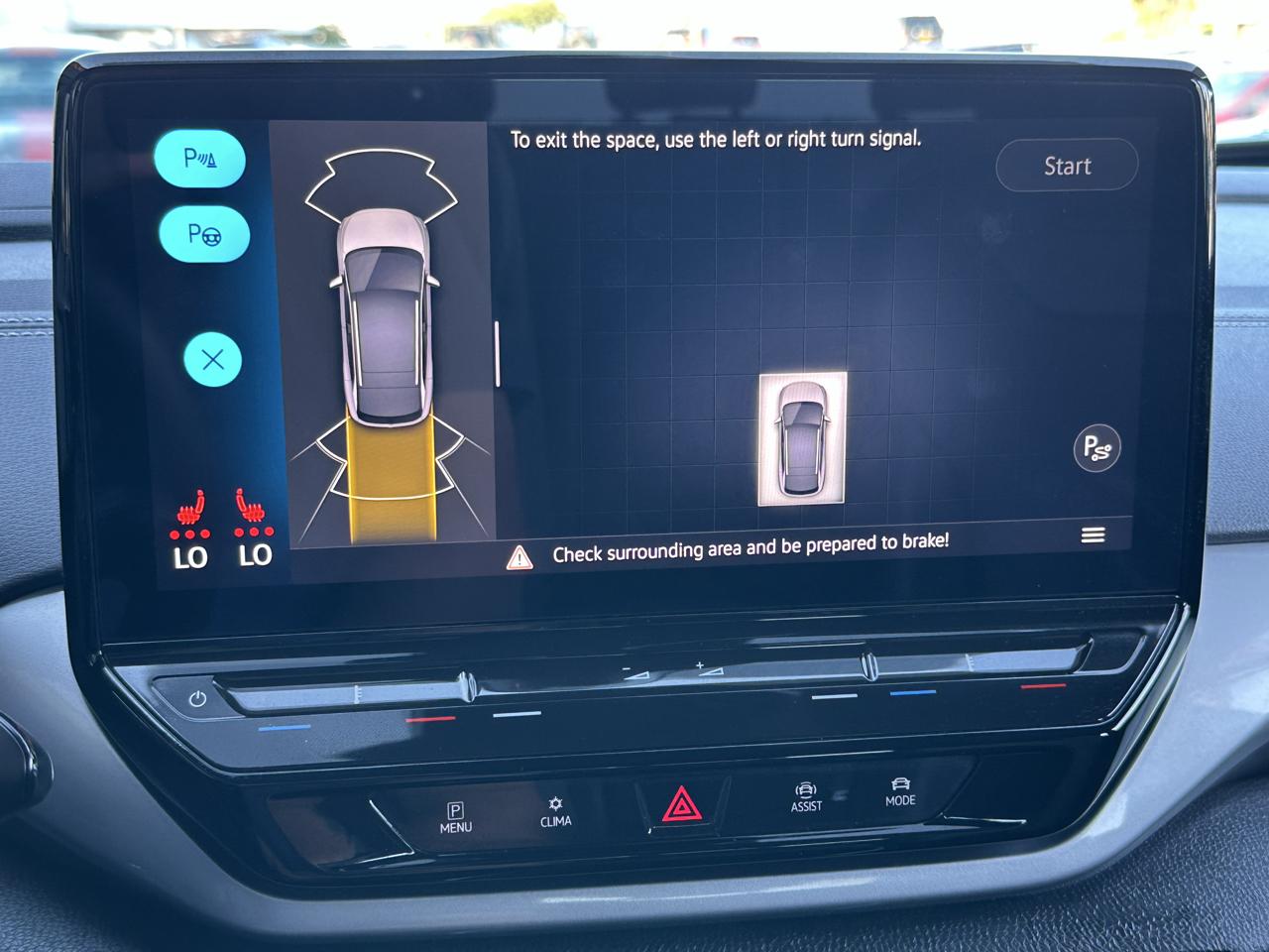 Volkswagen ID.4 Pro S AWD w/SK On Battery 2023