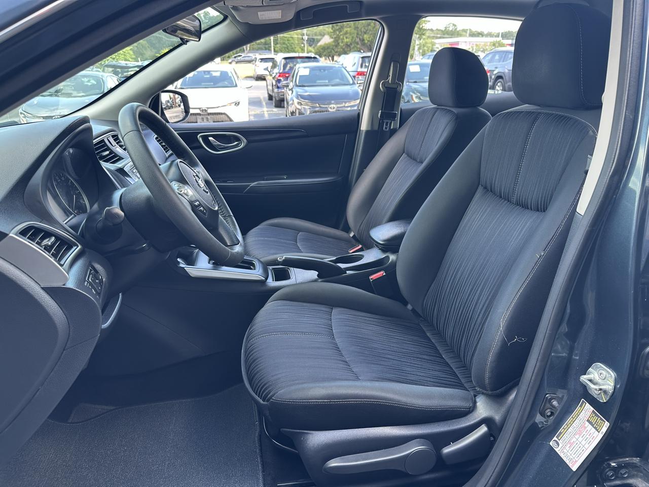 Nissan Sentra SV CVT 2017