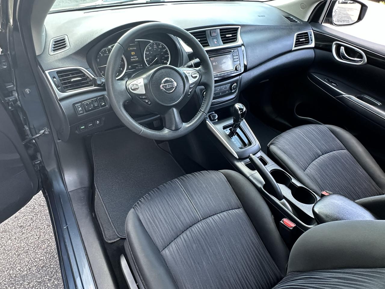 Nissan Sentra SV CVT 2017