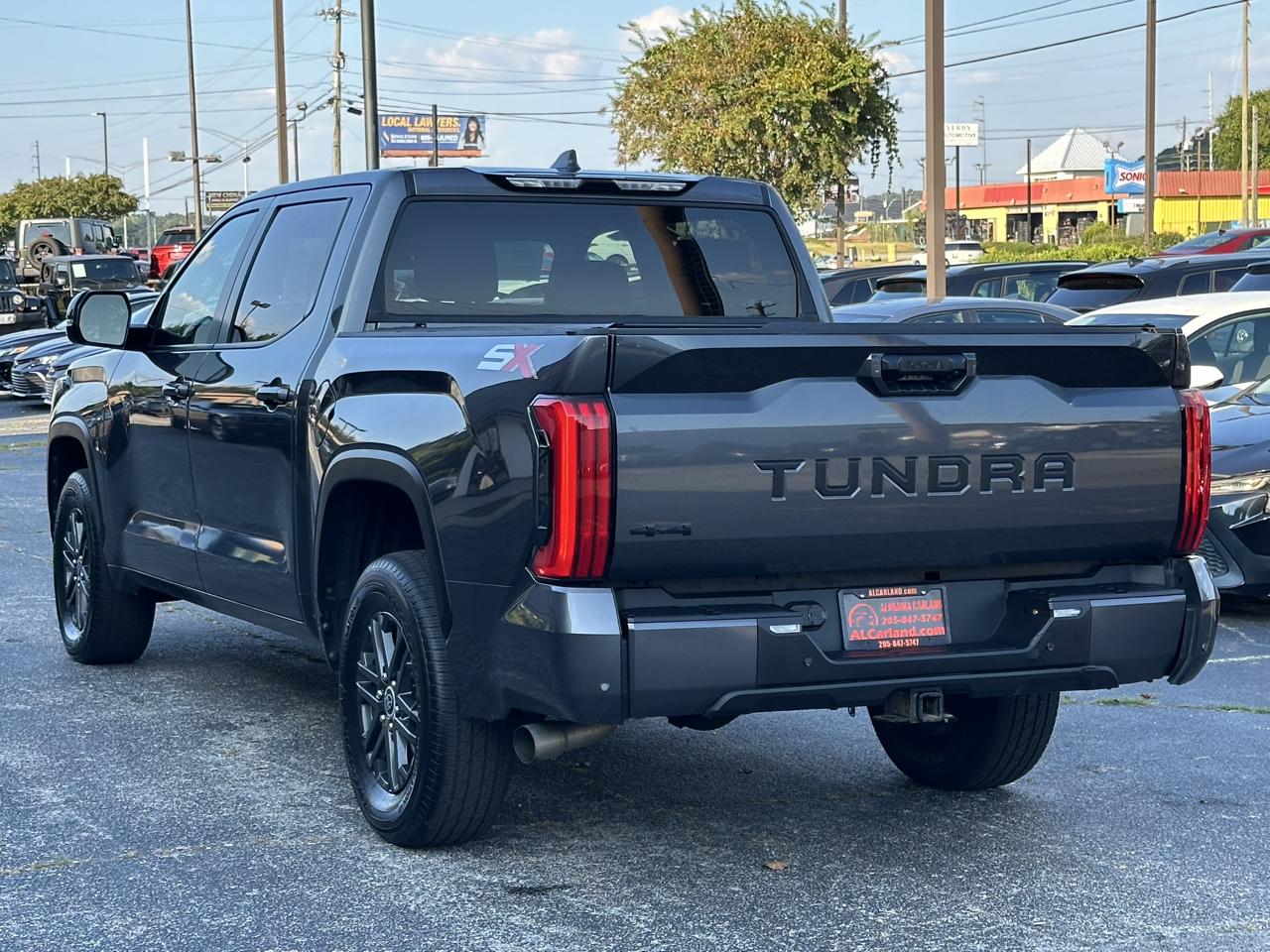 Toyota Tundra 4WD SR5 CrewMax 5.5' Bed (Natl) 2024