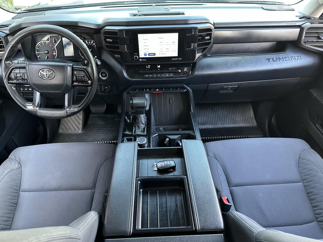 Toyota Tundra 4WD SR5 CrewMax 5.5' Bed (Natl) 2024