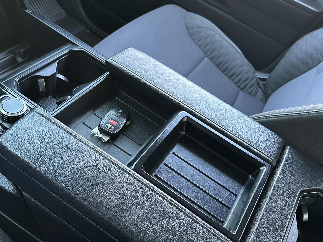 Toyota Tundra 4WD SR5 CrewMax 5.5' Bed (Natl) 2024