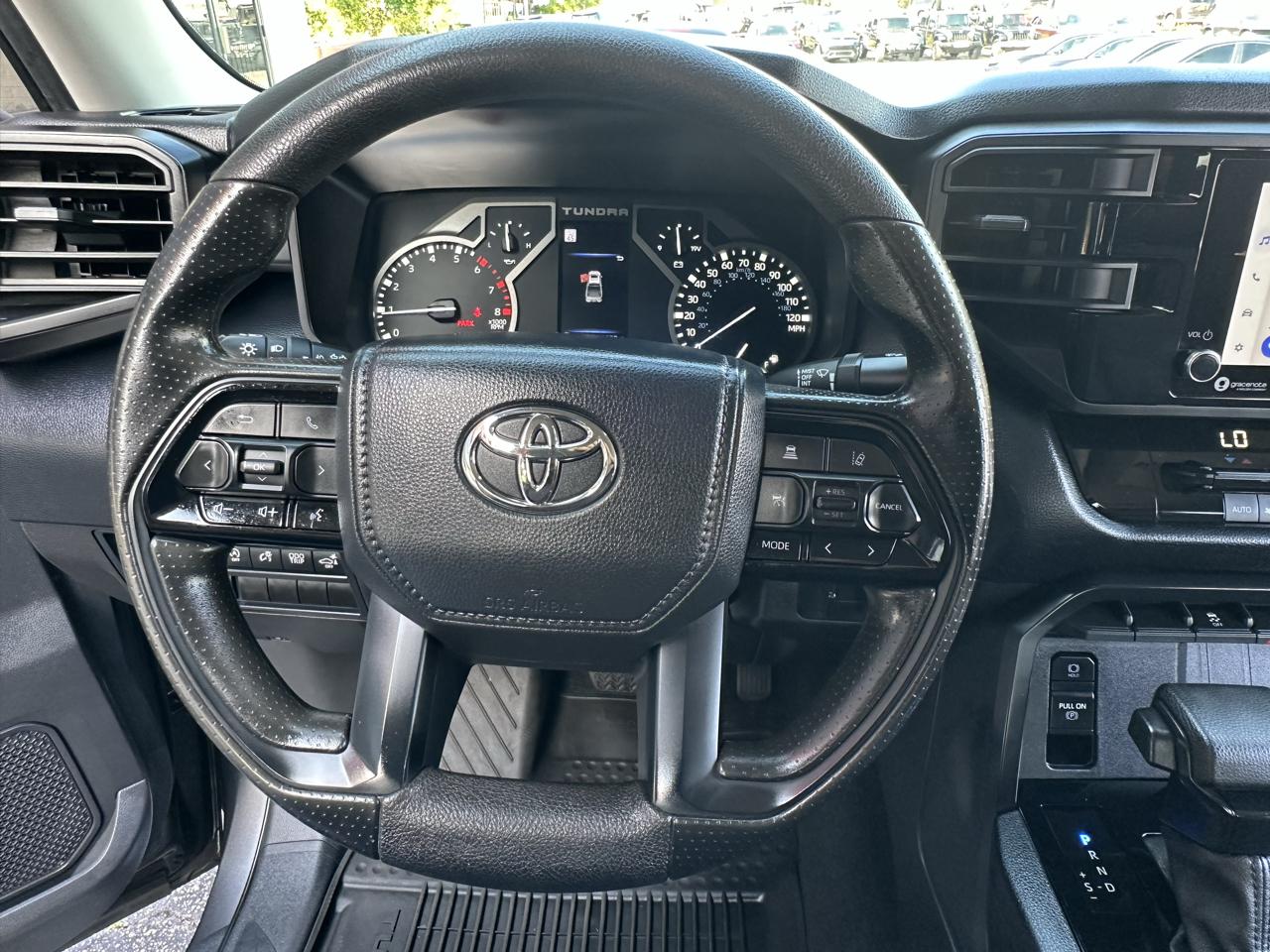 Toyota Tundra 4WD SR5 CrewMax 5.5' Bed (Natl) 2024
