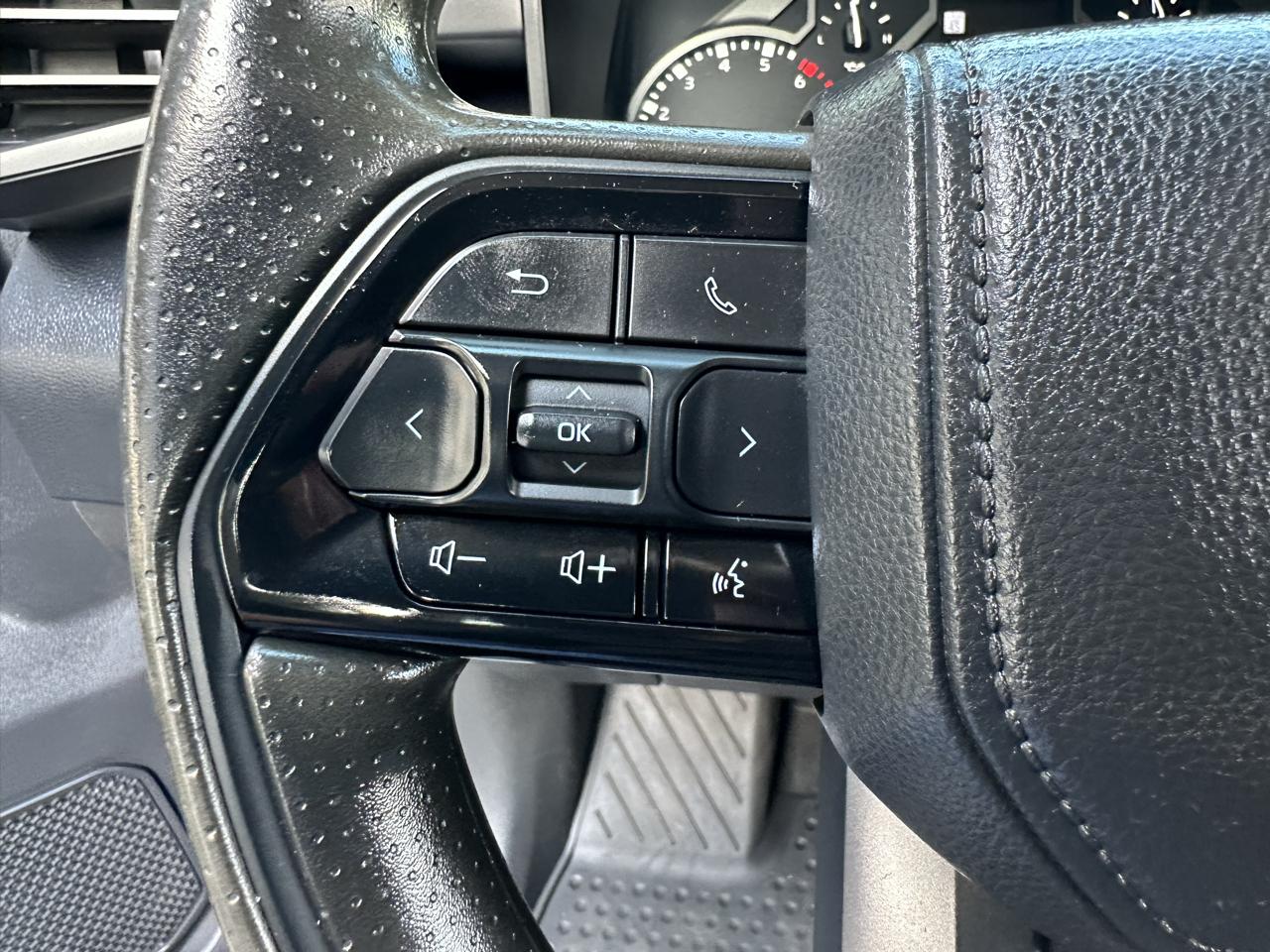 Toyota Tundra 4WD SR5 CrewMax 5.5' Bed (Natl) 2024