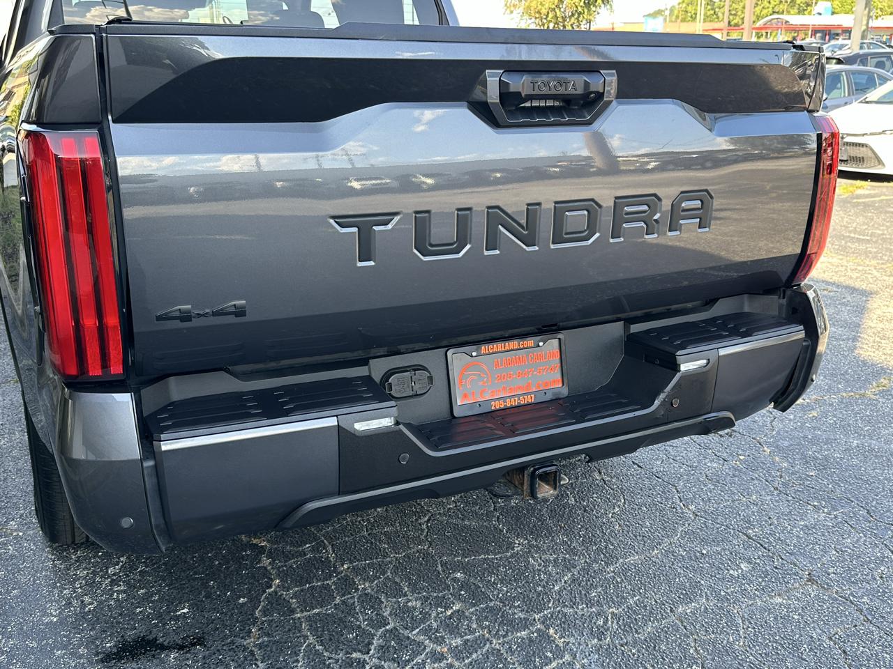 Toyota Tundra 4WD SR5 CrewMax 5.5' Bed (Natl) 2024