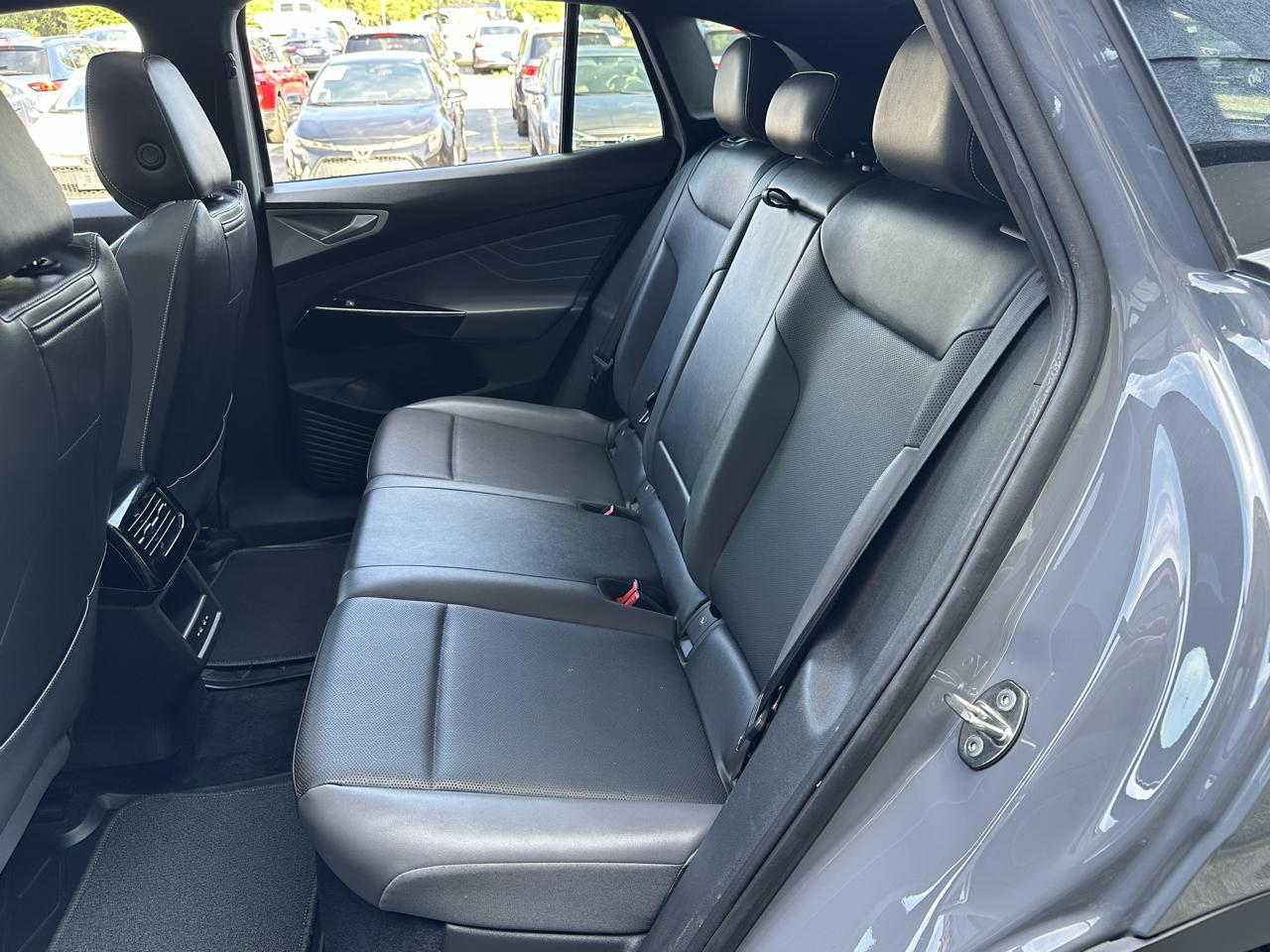 Volkswagen ID.4 Pro S RWD w/LG Battery 2023