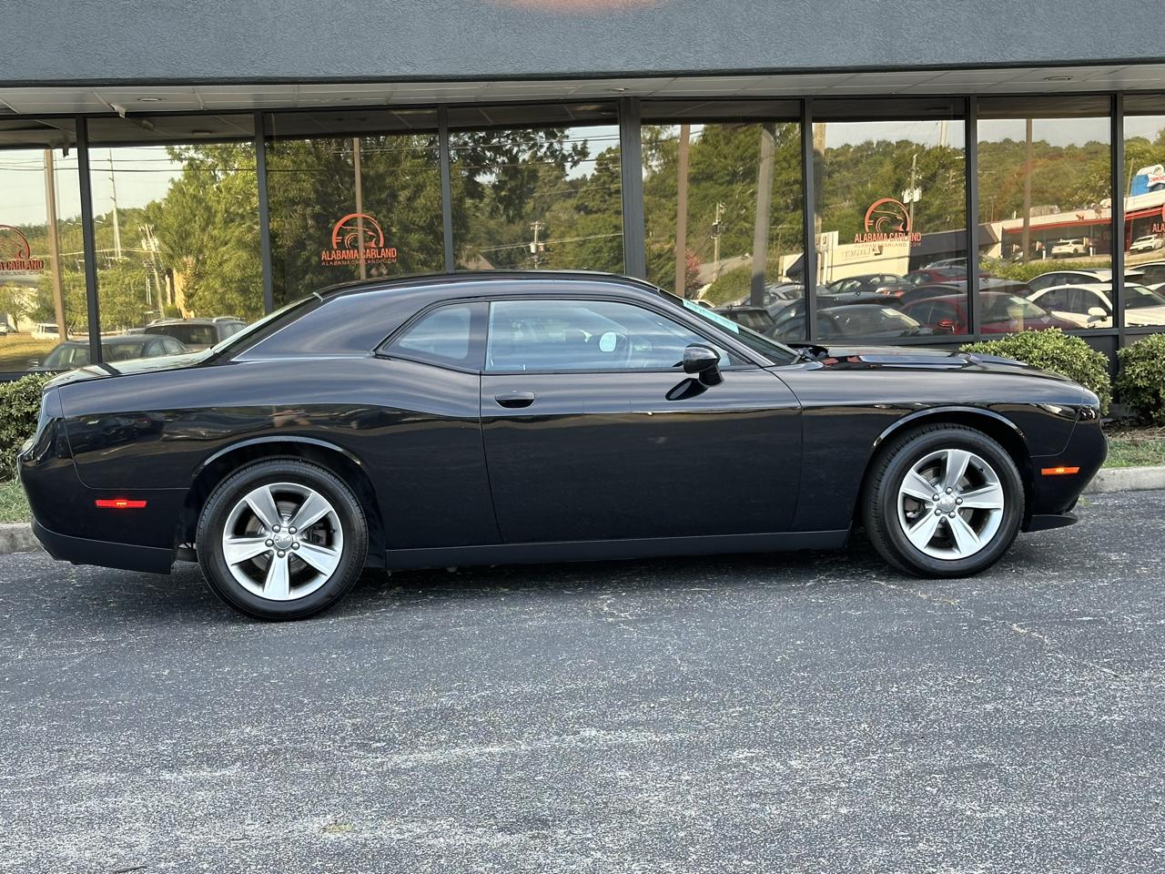 Dodge Challenger 2dr Cpe SXT 2013