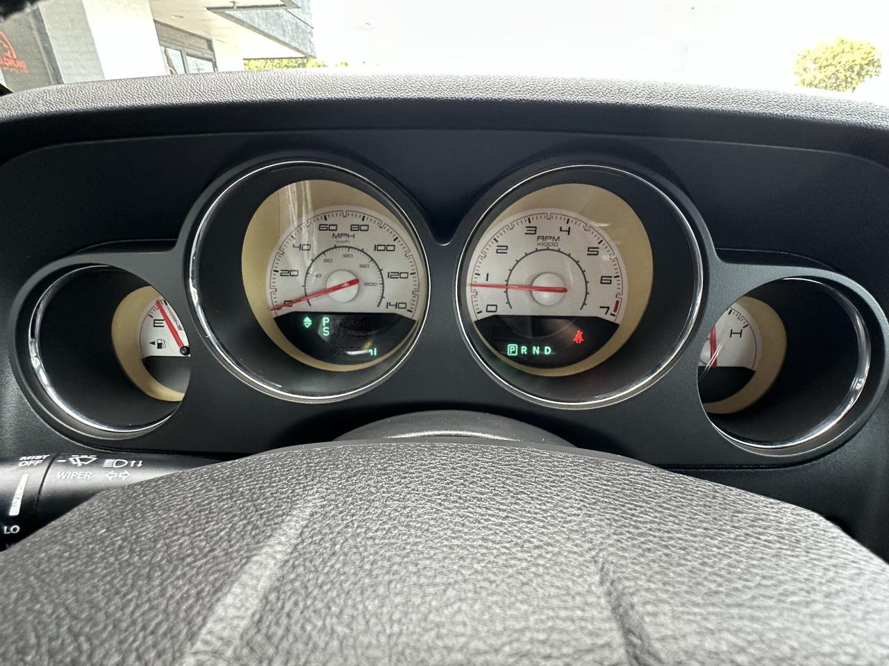 Dodge Challenger 2dr Cpe SXT 2013