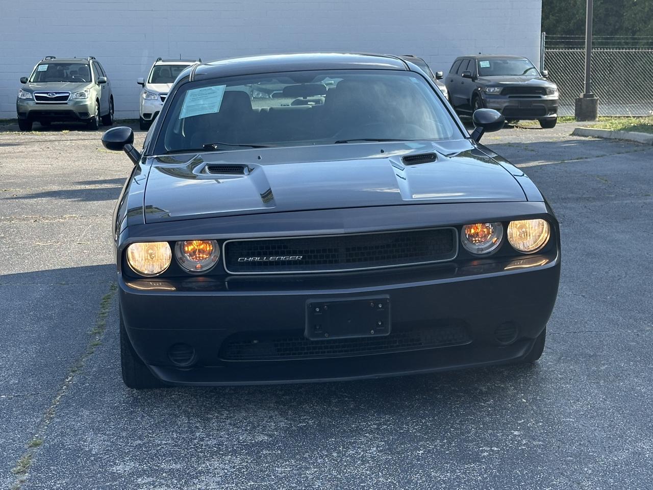 Dodge Challenger SXT Coupe 2017