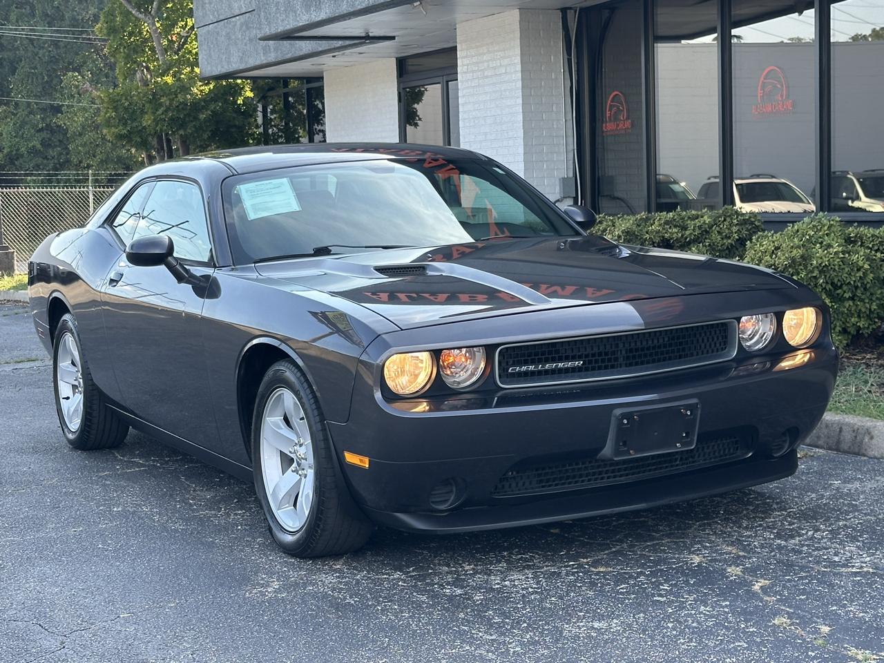 Dodge Challenger SXT Coupe 2017