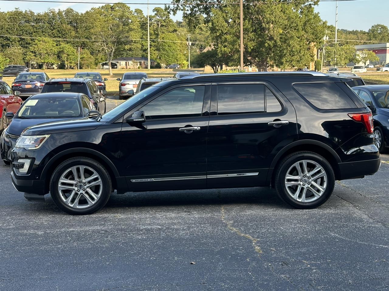 Ford Explorer Limited FWD 2017