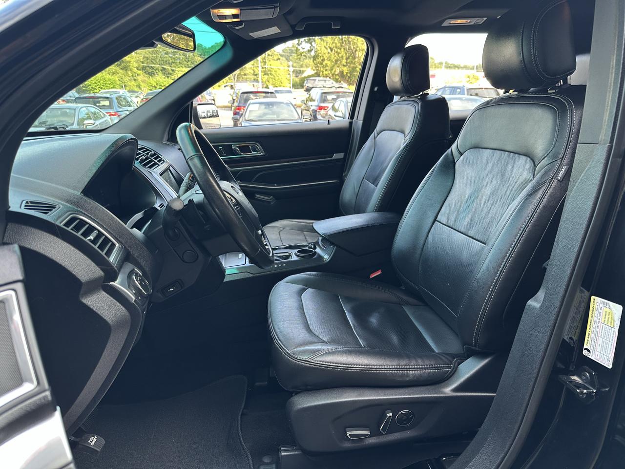 Ford Explorer Limited FWD 2017