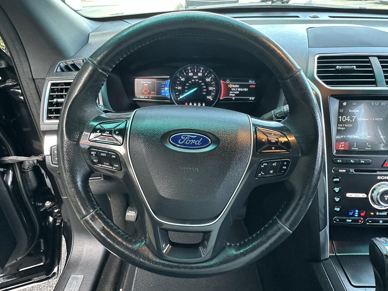 Ford Explorer Limited FWD 2017