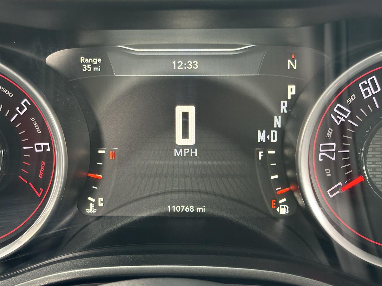 Dodge Challenger 2dr Cpe SXT 2016