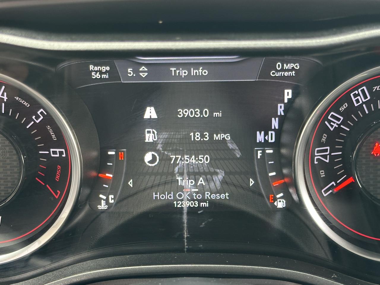Dodge Challenger SXT Coupe 2019