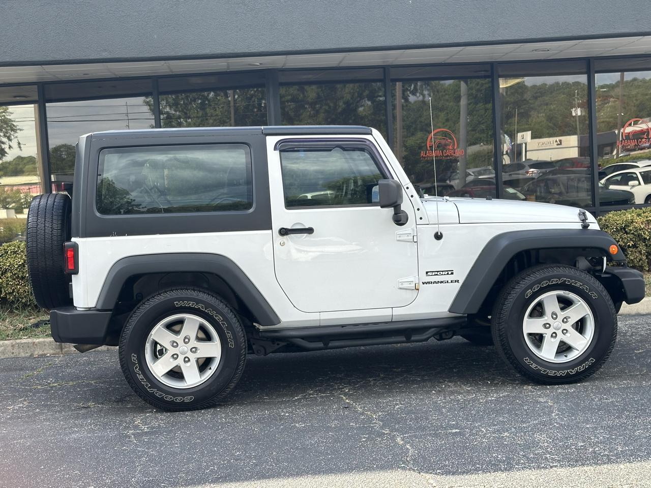 Jeep Wrangler 4WD 2dr Sport 2013