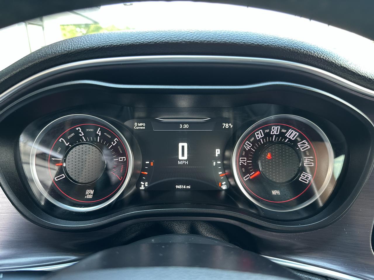 Dodge Challenger SXT RWD 2018