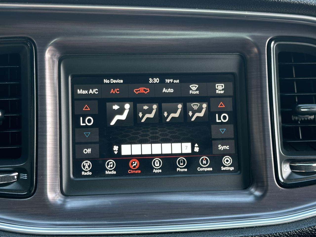 Dodge Challenger SXT RWD 2018