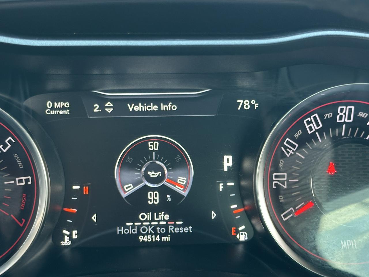 Dodge Challenger SXT RWD 2018