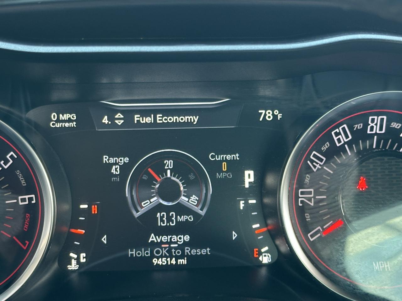 Dodge Challenger SXT RWD 2018